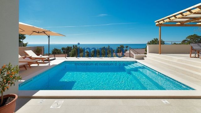 Вилла в Хвар