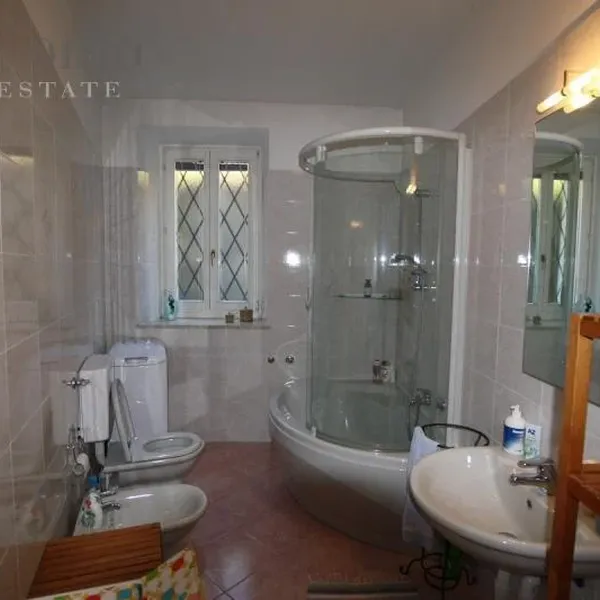 Квартира в Карлаццо, фото 1