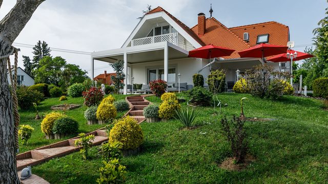 Отдельный дом в Кестхей