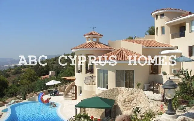 Вилла в Κοινότητα Τάλας