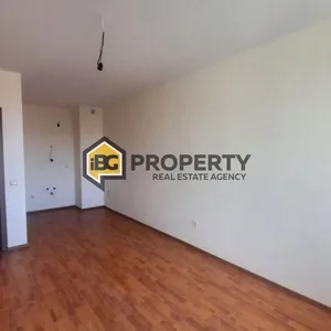 Квартира в 4-тирайон, фото 2