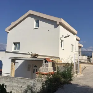 Отдельный дом в Тиват, фото 2