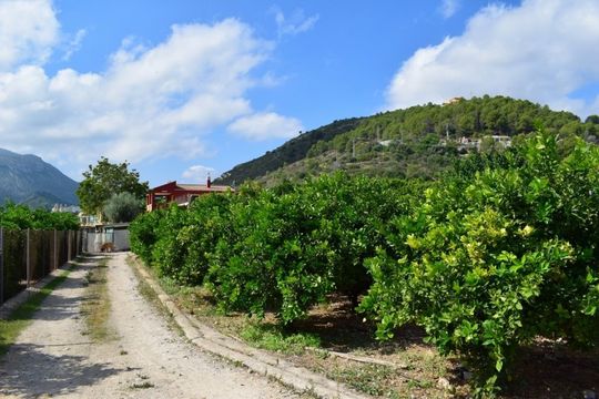 Вилла в Пего