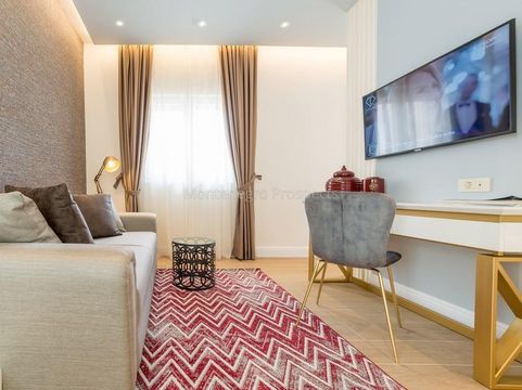 Отель в Будва