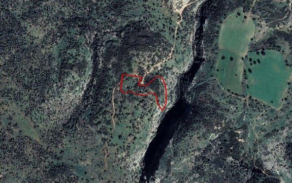 Земельный участок в Город Пафос