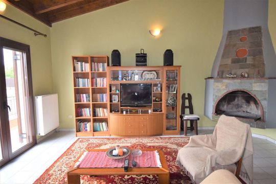 Квартира в Пелопоннес, Западная Греция и Ионическое