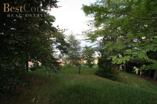 Земельный участок в Менаджо