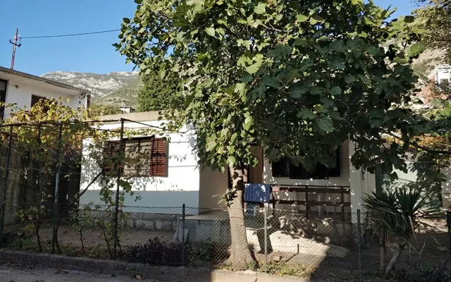 Отдельный дом в Сутоморе