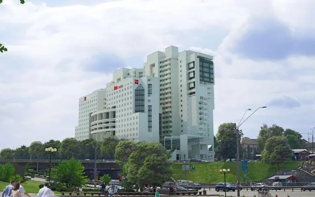 Beresteyskyy in Kyiv