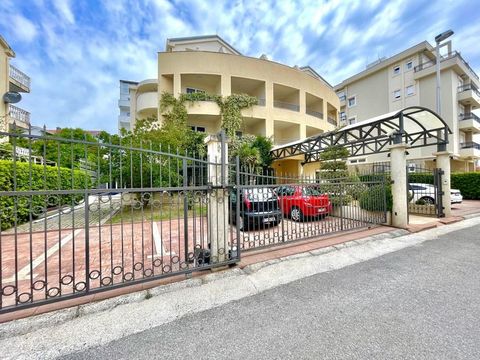 Отель в Будва