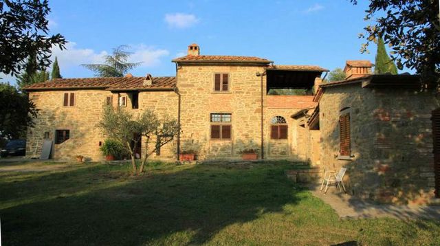 Квартира в Кастильон-Фьорентино