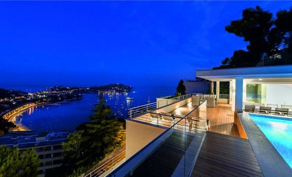 Вилла в Виллефранче Сур Мер