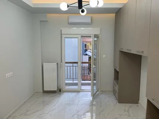 Студия в Аристотелус