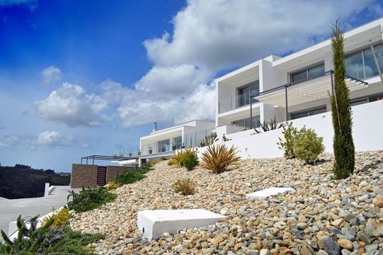 Дом в Алкобаса