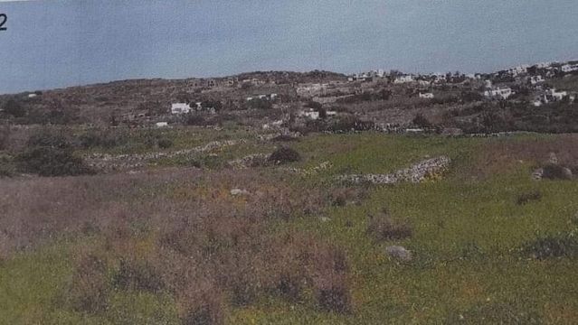 Земельный участок в Парос