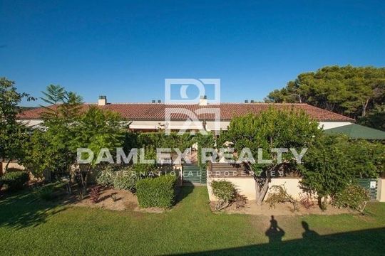 Таунхаус в Льорет-де-Мар