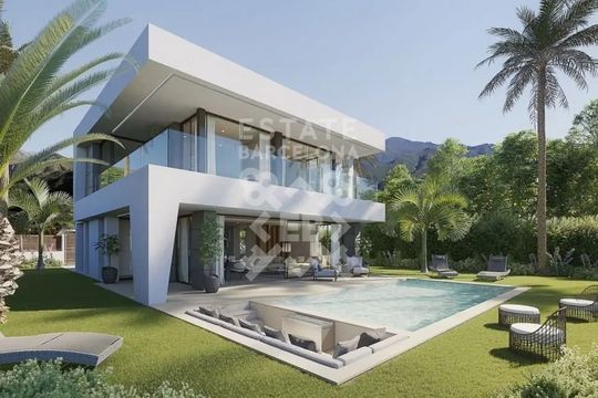 Дом в Льорет-де-Мар