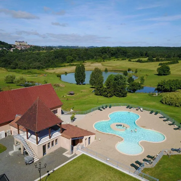 Дом в Nouvelle-Aquitaine, фото 1