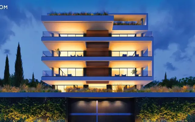 Emerald Prime in Glyfada