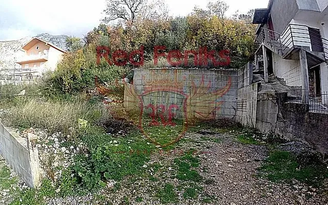 Земельный участок в Брца