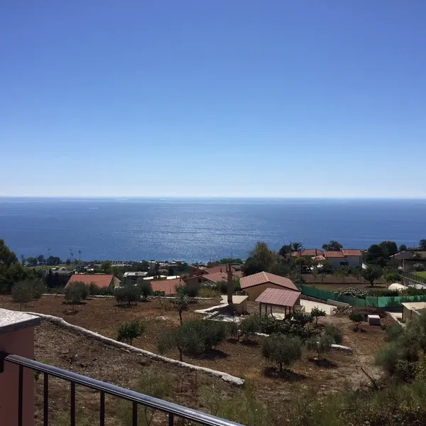 Отдельный дом в Сан-Ремо, фото 1