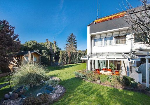 Дом в Ратинген