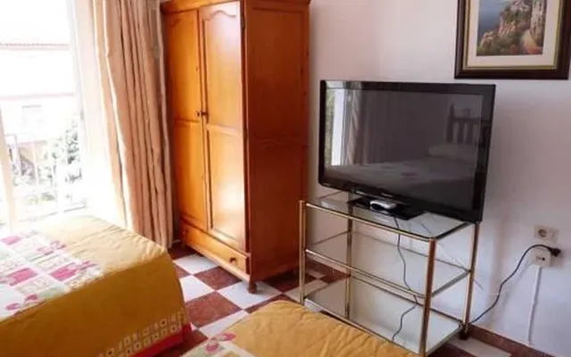 Отель в Мотриль