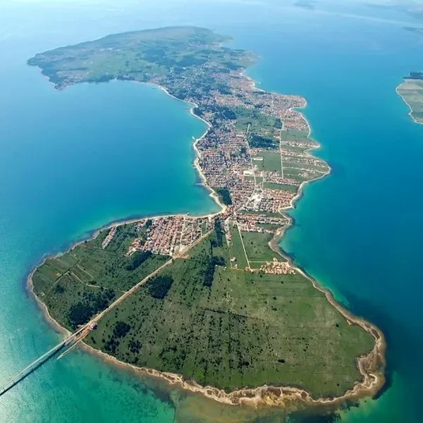 Земельный участок в Вир, фото 1