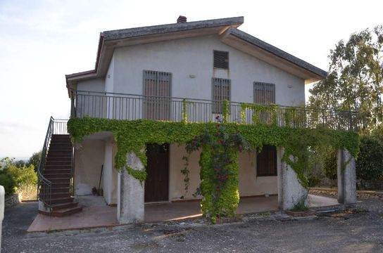 Отдельный дом в Ното