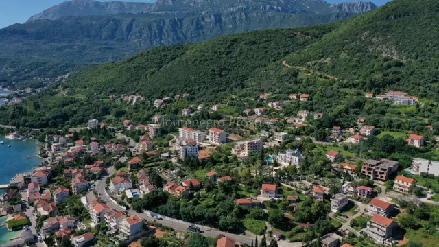 Земельный участок в Кумбор