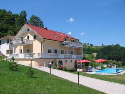 Отель в Подчетртек