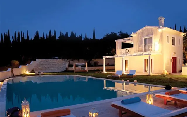 Отель в Corfu