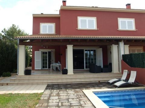 Вилла в Льюкмайор