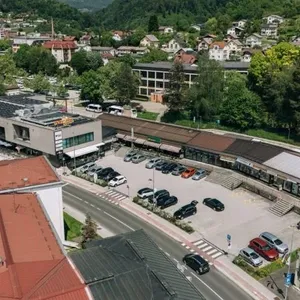 Магазин в Севница, фото 2