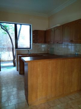 Отдельный дом в Афины