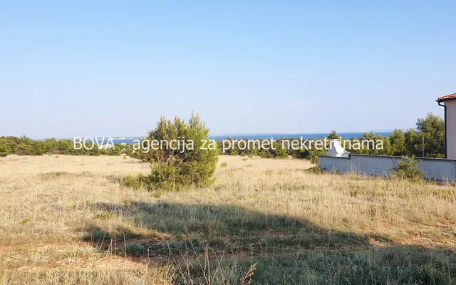 Земельный участок в Вир