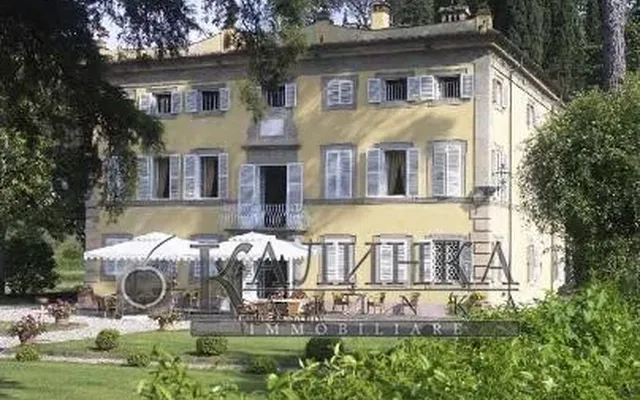 Усадьба в Лукка