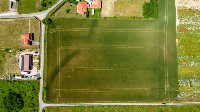 Земельный участок в Немешбюк