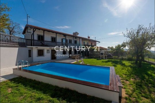 Отдельный дом в Мирен