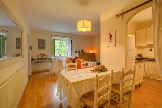 Отель в Жирона