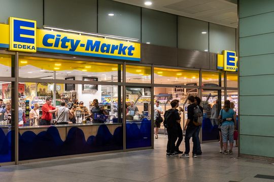 Коммерческая недвижимость в Нойс