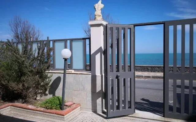 Отдельный дом в Сиракузы