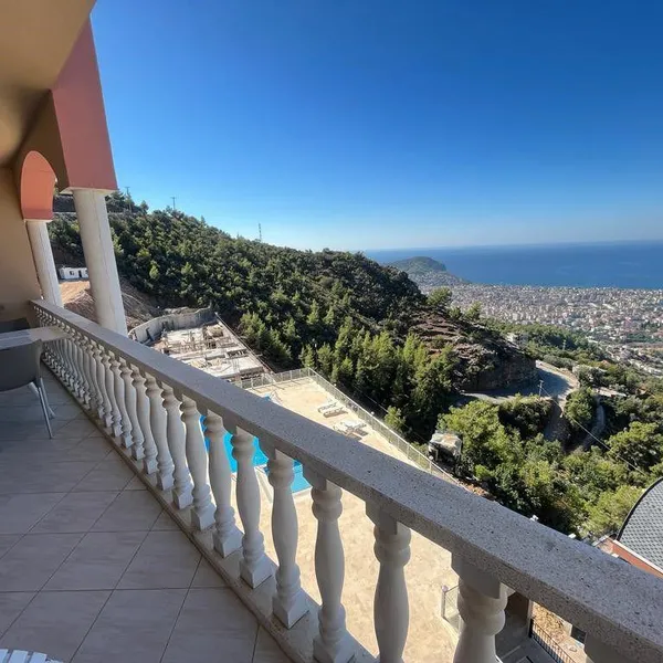 Пентхаус в Şekerhane Махаллеси, фото 1
