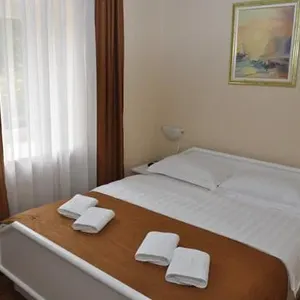 Сфера услуг в Кумбор, фото 5