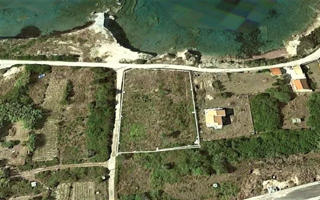 Земельный участок в Corfu