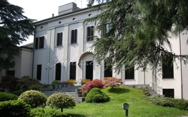 Вилла в Лекко