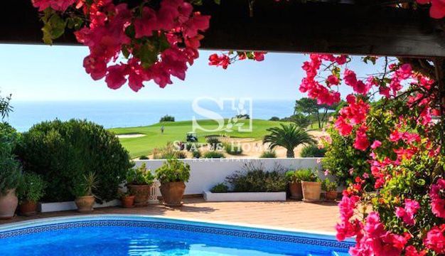 Таунхаус в Вале де Лобо