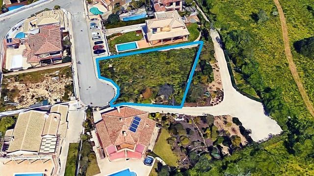 Земельный участок в Лагуш