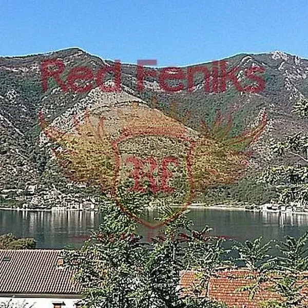 Квартира в Котор, фото 1