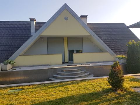 Дом в Любляна